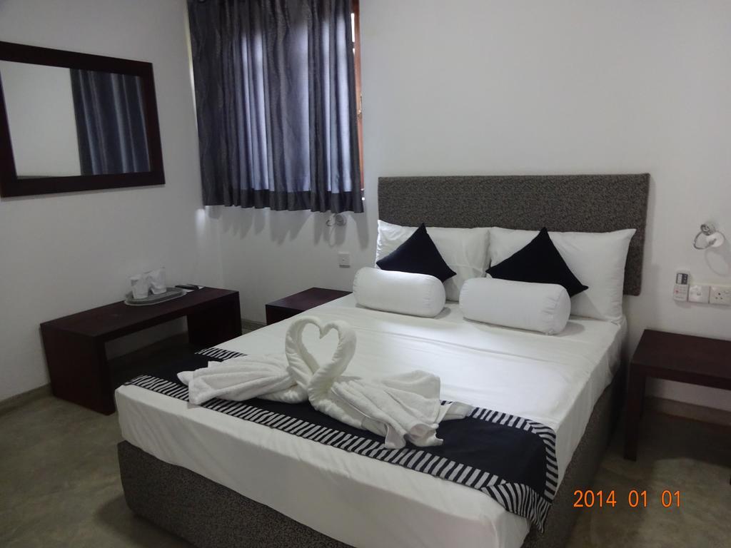 Aaranya Residence Κάντι Εξωτερικό φωτογραφία
